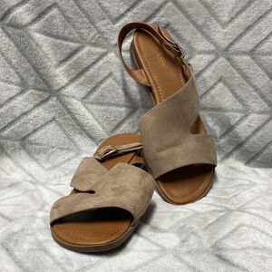 Solanz Suede Women's Sandals size 11